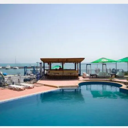 Apartment Sveti Vlas Marina/Beach Front 2 Bedroom Apartment